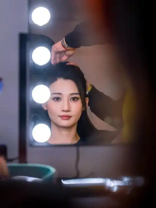 熊英盖娅传说天外