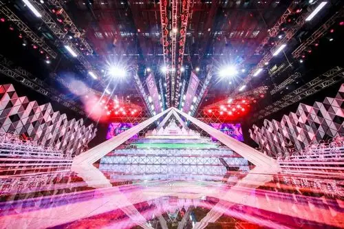 别哭这些小姑娘有些你可能在创造101的舞台上再也见不到了