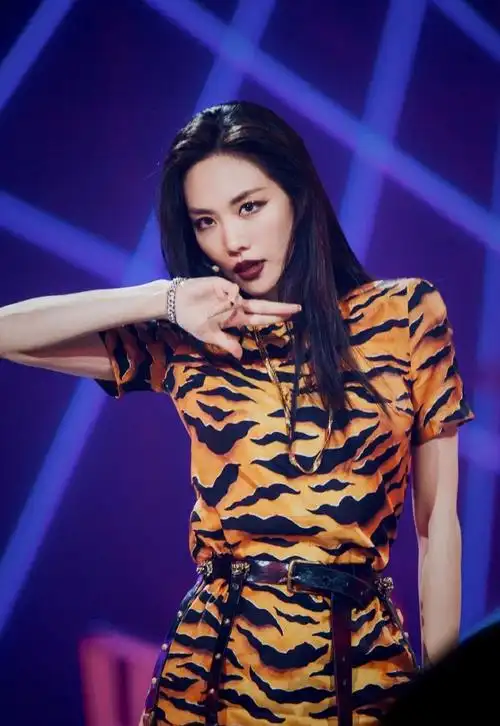 王霏霏乘风破浪的姐姐第三期剧照图片36