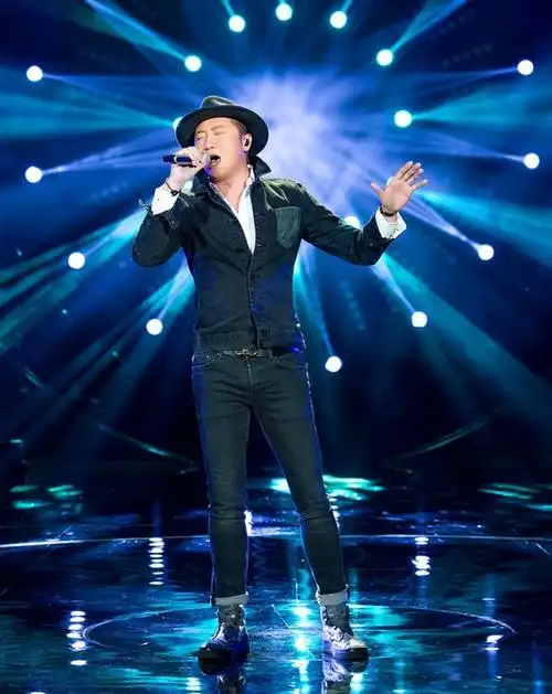 关喆演绎感动全场完美谢幕期待再次出发