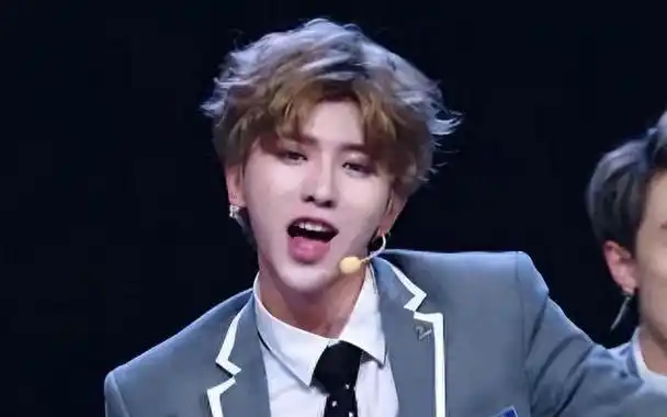 被亲妈扯下了"遮羞布"的蔡徐坤,已经活成了一个笑话|鹿晗|跑男|关晓彤