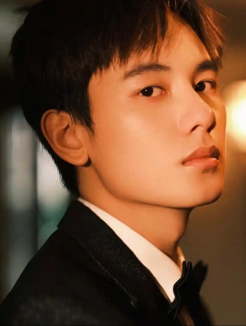 胡先煦粉丝向圆山里娃的成长梦想公益工程捐款助力公益教育振兴