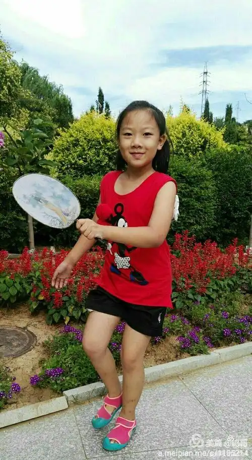 童年写真一一祝张天然十一周岁快乐