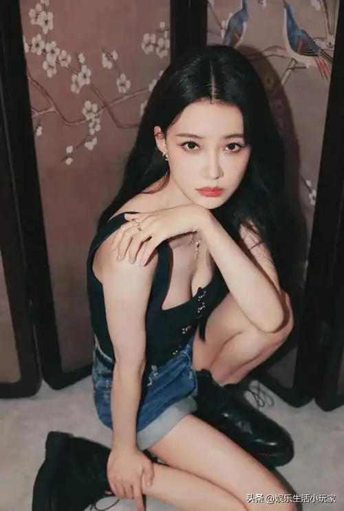 孙怡高清性感写真,妩媚动人