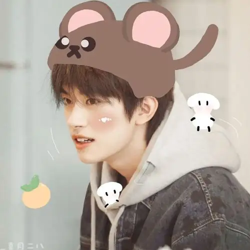 【超可爱易烊千玺图