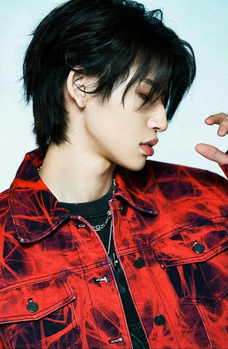 100张是抖音的极限,不是我的极限#小鬼王琳凯 #王琳凯 # - 抖音