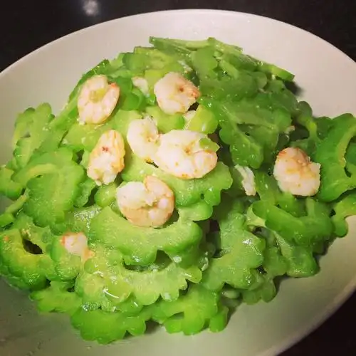 h_rj做的苦瓜炒虾仁