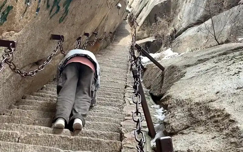 华山徒步天险——千尺幢,很多人夜爬都看不到的美景