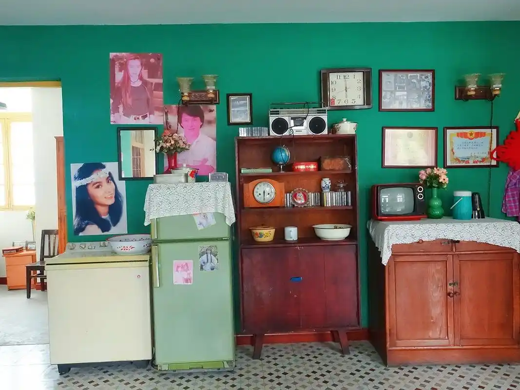 五一不知去哪?自驾南川金佛山,路遇怀旧小镇一秒穿越回80年代