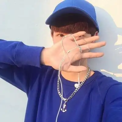 带点仙气的头像