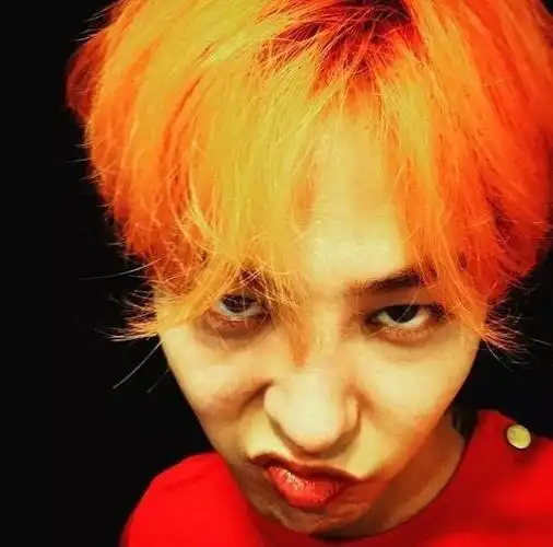 棒球服适合什么发型(再坚持一天gd明天退伍你们就有新发型可以换了)