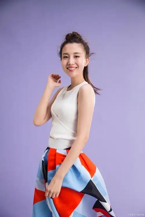 爱情公寓心凌由哪位九零后演员饰演?