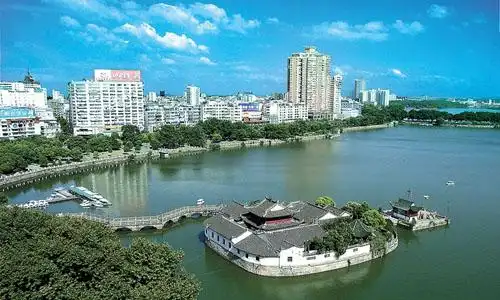 综合 > 甘棠湖_甘棠湖公园正文 江西这7大湖泊恍如瑶池在人间  九江市