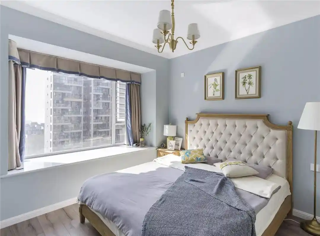 117㎡现代美式三居室装修,灰蓝色墙漆太美了吧!