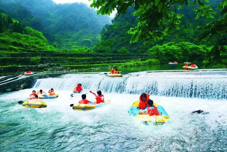 习作芦墟实小沈希泽莫干山漂流战