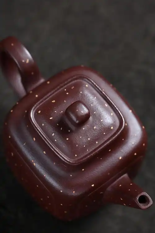 冶秋(yeqiu) 【官方旗舰】宜兴大师级王芳全手工四方宫灯紫玉金砂紫砂