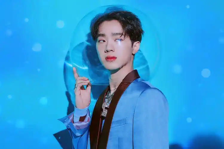 赖冠霖 - 堆糖,美图壁纸兴趣社区