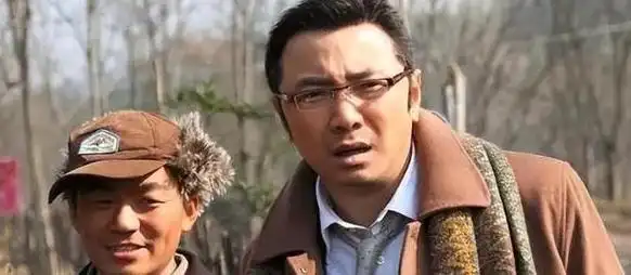 他们通过电影《疯狂的石头》的合作,成功助推了徐峥的事业,将他的演艺