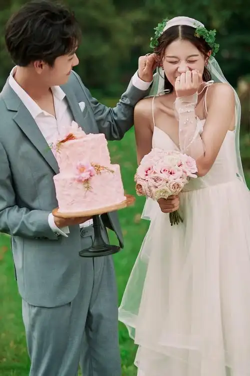 洛卡旅拍婚纱摄影--青春ins风