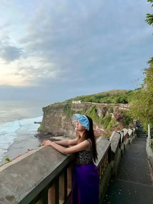 巴厘岛情人崖uluwatutemple