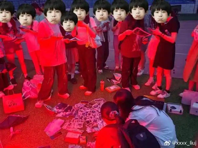 易烊千玺电影小小的我