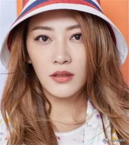 影视女演员,主持人应采儿,应采儿出生于1983年6月20日,出生于台湾省