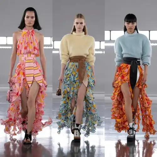 look#99  nicolas ghesquière在上海龙美术馆的2024早秋女装系列