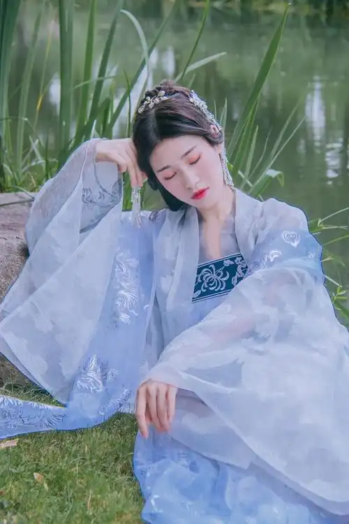 51岁大姐被下药迷晕被迫发生关系事后发现男子不是自己老公