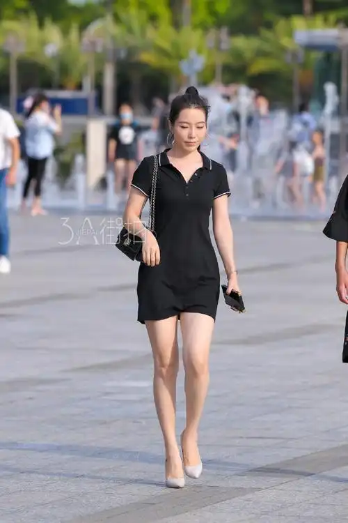 高跟鞋真的提升气质 来自3a街拍优选 - 微博