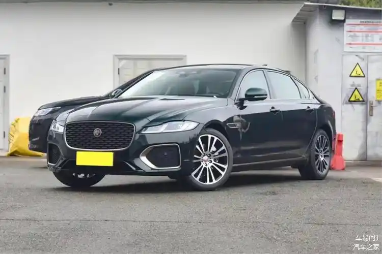 捷豹xfl入门跌破26万配20t8at车长超5米1值得入手吗