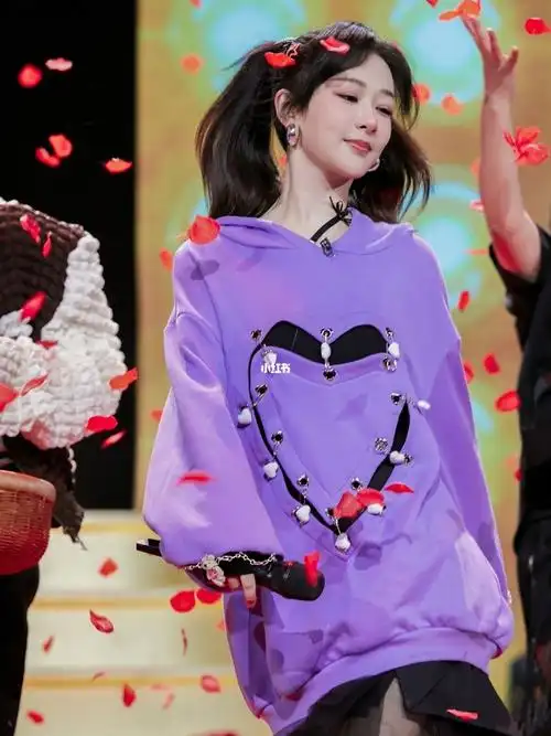 杨紫这次综艺的造型真的爱惨了好嘛