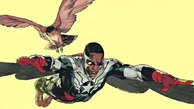 在漫画中,拥有和鸟沟通能力的猎鹰是非常强的,通过此能力不仅可以侦查