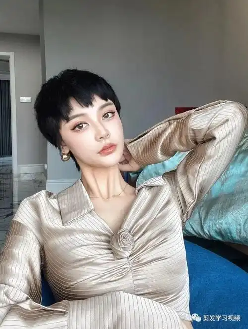"炎炎夏日精致减龄超短发"插图9