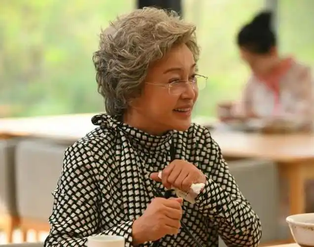 80年代十位美女明星如今都成奶奶专业户其中6位还是影后