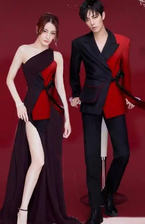 接下来我们再来谈谈迪丽热巴,她作为内娱女艺人的颜值天花板,拥有相当