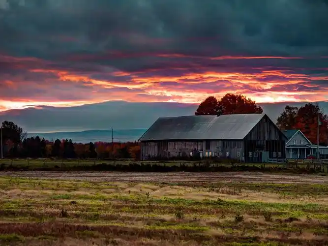 镇,房子,云彩,黄昏 壁纸 - 1920x1440