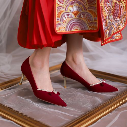 百草布中式婚鞋2021年夏季新款秀禾服婚纱两穿新娘鞋结婚尖头红色高跟