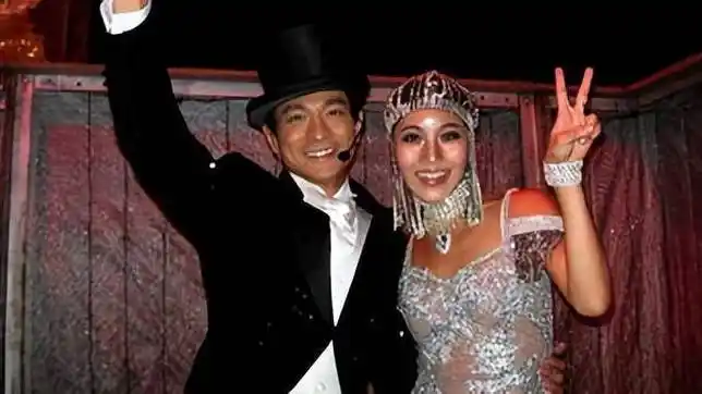 刘德华赖文慧关系曝光,除了结婚证啥都给了_舞台_朱丽倩_合作