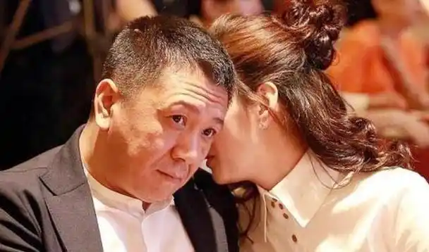 自古红颜多祸水47岁的人间尤物李小冉终究不再是笑话了