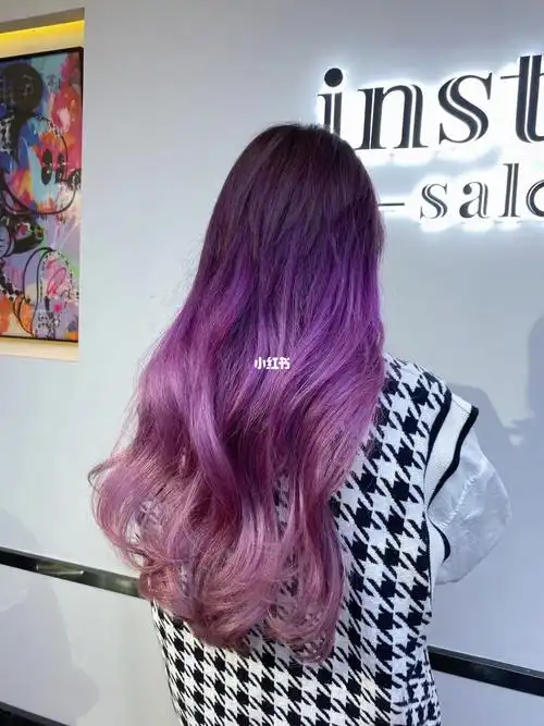 长治探店渐变梦幻紫