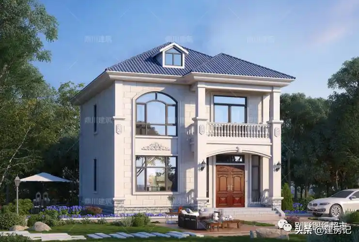 厨房,餐厅,卫生间二 层:起居厅,3卧室,卫生间,露台二层实用小户型别墅