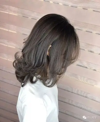 最美锁骨烫20款美到不后悔