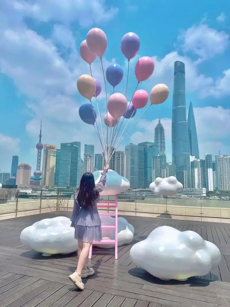 拍照# #上海外滩# #看展# #打卡# #告白气球# #周末去哪儿# #七夕