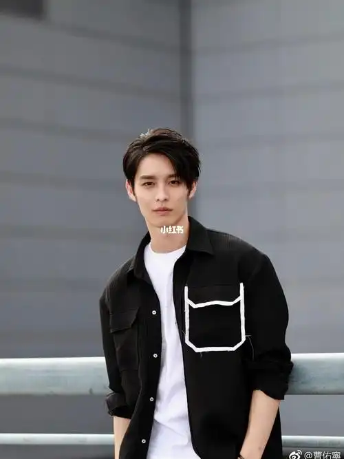 中了曹佑宁的毒上头