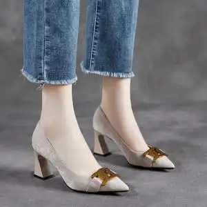 秋季小码女鞋313233粗跟图片