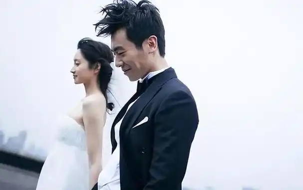 沈佳妮体操运动员跨界当演员30岁嫁29岁朱亚文生两女被当成宝