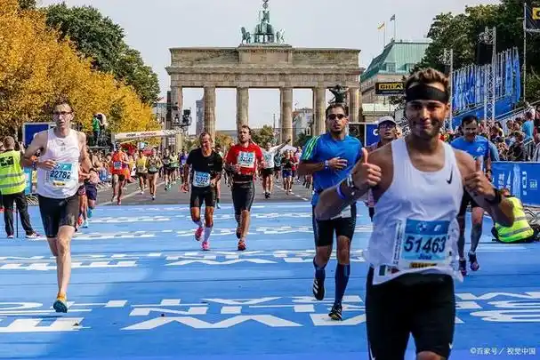柏林马拉松阿瑟法:提升2分钟!女子马拉松世界纪录跑进2小时12分