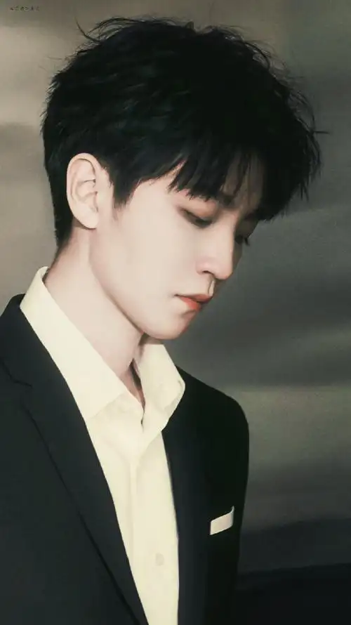 王俊凯素颜彩排#王俊凯超话神仙!