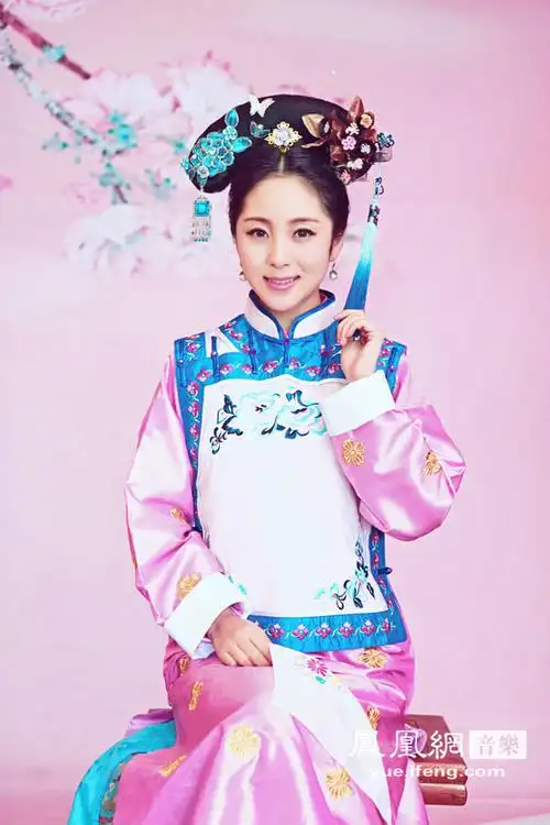 古典歌手郭津彤伊人系列写真迎中秋