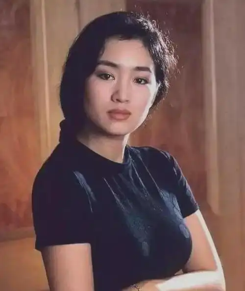 年轻时期的巩俐有多美惊艳了无数人